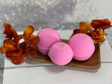 Load image into Gallery viewer, Bath Bombs